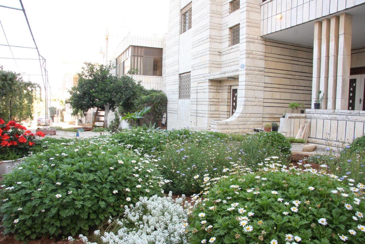 Ramallah Hostel Exterior foto